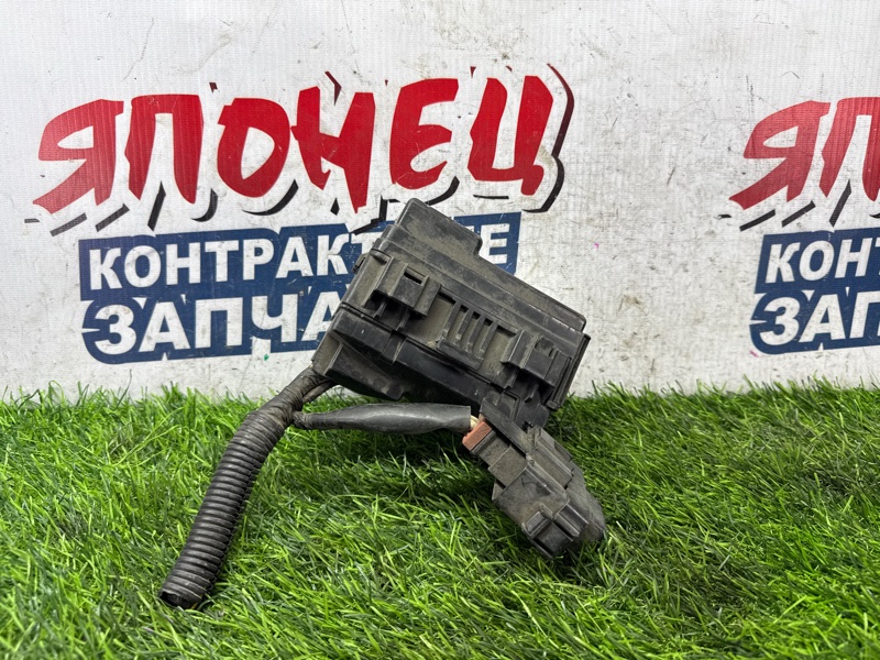 Блок предохранителей под капот HONDA LOGO GA3 D13B (б/у) Блок предохранителей под капот HONDA LOGO GA3 D13B (б/у)