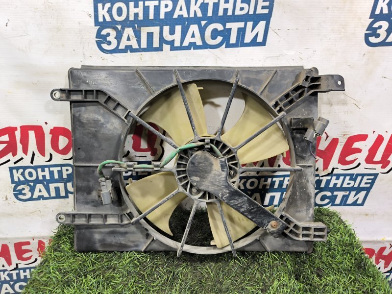 Диффузор радиатора HONDA STEPWGN RF5 K20A правый (б/у) Диффузор радиатора HONDA STEPWGN RF5 K20A правый (б/у)