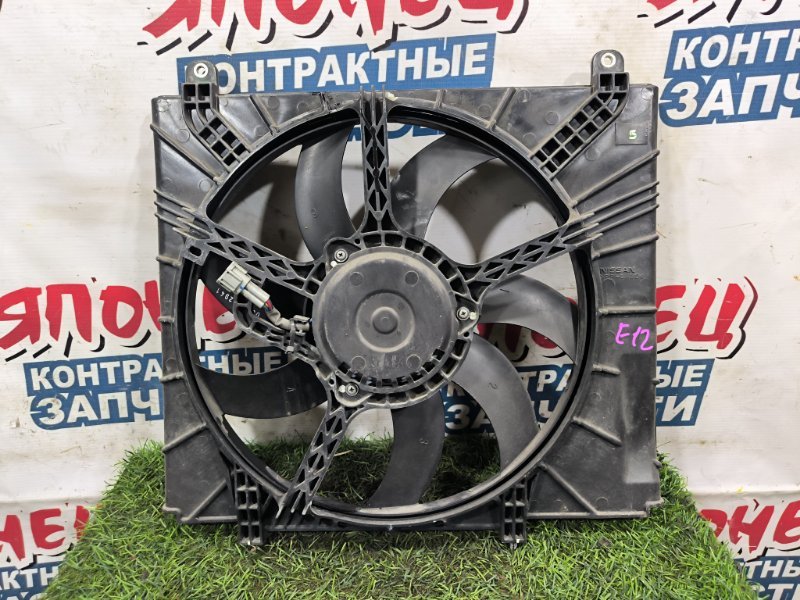 Диффузор радиатора NISSAN NOTE E12 HR12DE (б/у) Диффузор радиатора NISSAN NOTE E12 HR12DE (б/у)