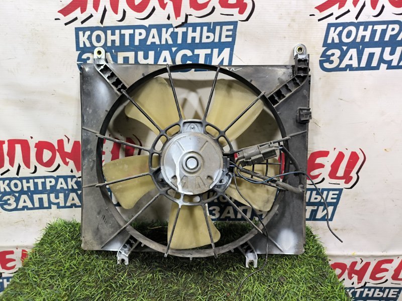 Диффузор радиатора SUZUKI JIMNY JB23W K6A (б/у) Диффузор радиатора SUZUKI JIMNY JB23W K6A (б/у)