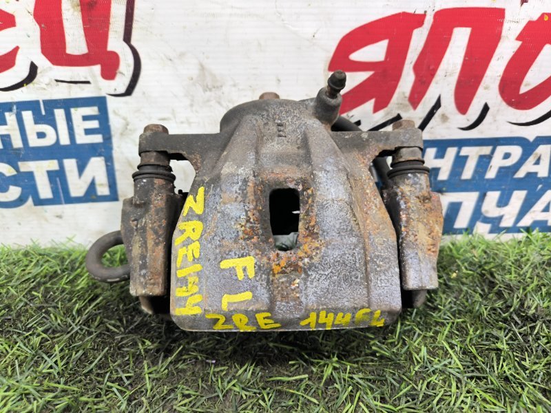 Суппорт TOYOTA COROLLA FIELDER ZRE144 2ZR-FE передний левый (б/у) Суппорт TOYOTA COROLLA FIELDER ZRE144 2ZR-FE передний левый (б/у)