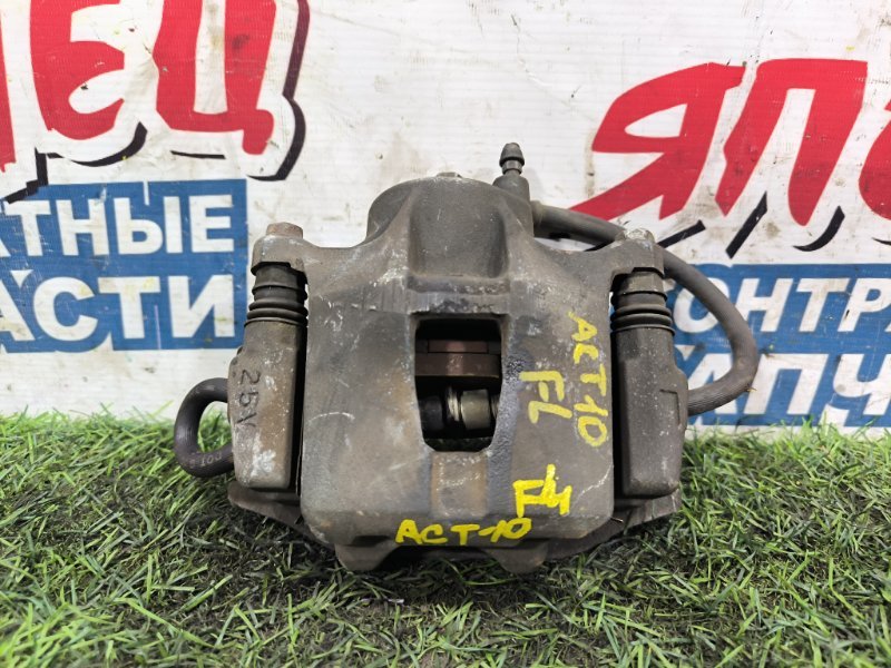 Суппорт TOYOTA OPA ACT10 1AZ-FSE передний левый (б/у) Суппорт TOYOTA OPA ACT10 1AZ-FSE передний левый (б/у)