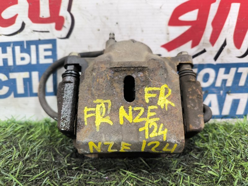 Суппорт TOYOTA COROLLA FIELDER NZE124 1NZ-FE передний правый (б/у) Суппорт TOYOTA COROLLA FIELDER NZE124 1NZ-FE передний правый (б/у)