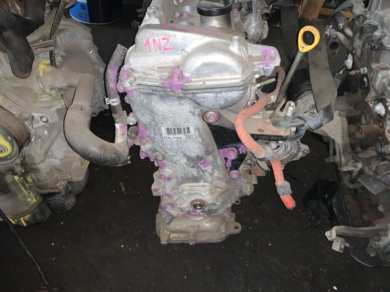 Двигатель TOYOTA COROLLA FIELDER NKE165 1NZ-FXE (б/у) Двигатель TOYOTA COROLLA FIELDER NKE165 1NZ-FXE (б/у)