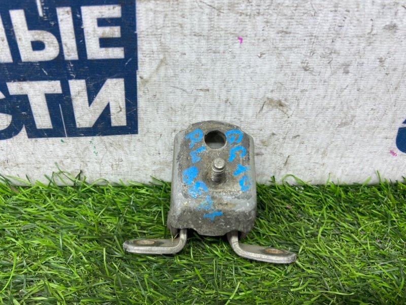 Петля двери NISSAN BLUEBIRD QG10 QG18DE задняя левая (б/у)