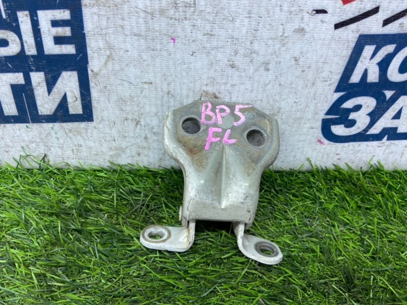 Петля двери SUBARU LEGACY BP5 EJ204 передняя левая (б/у)