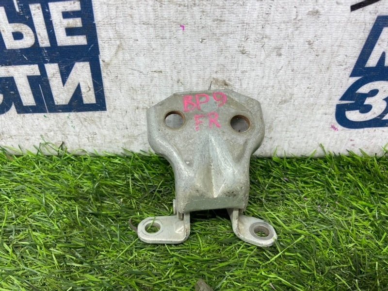 Петля двери SUBARU OUTBACK BP9 EJ253 передняя правая (б/у)