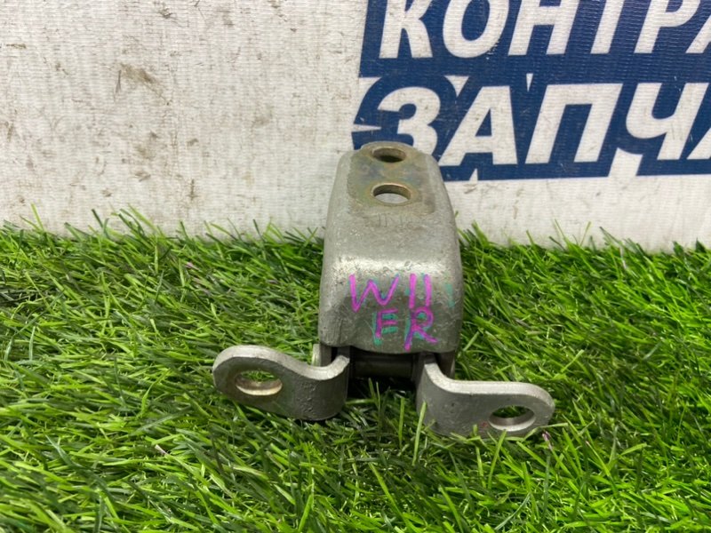 Петля двери NISSAN AVENIR W11 QG18DE передняя правая (б/у)