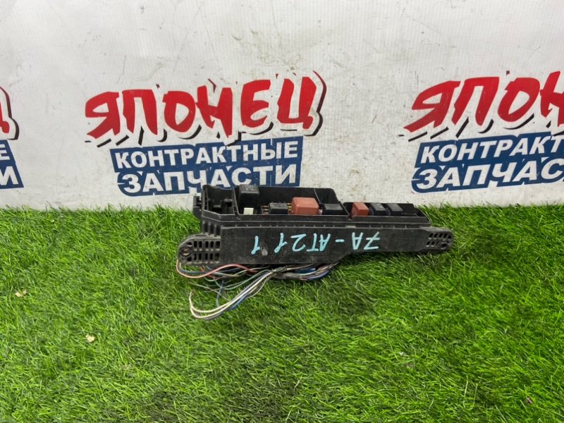 Блок предохранителей под капот TOYOTA CALDINA AT211 7A-FE (б/у)