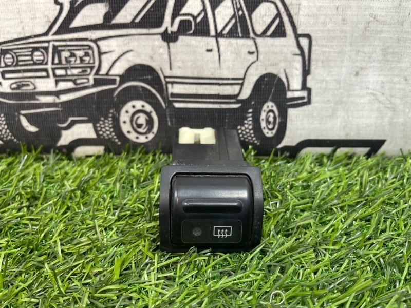 Кнопка обогрева заднего стекла TOYOTA LAND CRUISER HDJ81 1HD-FT (б/у)