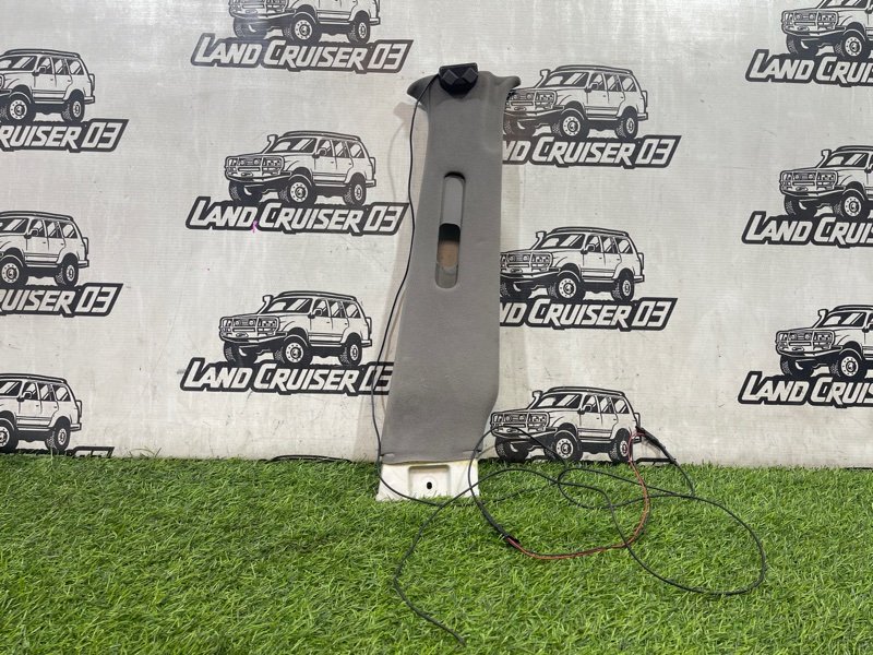 Накладка на стойку кузова TOYOTA LAND CRUISER HDJ101 1HD-FTE правая (б/у)