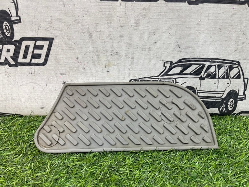 Подножка TOYOTA LAND CRUISER HDJ101 1HD-FTE задняя левая (б/у)