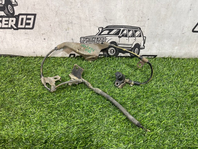 Датчик abs TOYOTA LAND CRUISER HDJ101 1HD-FTE передний правый (б/у)