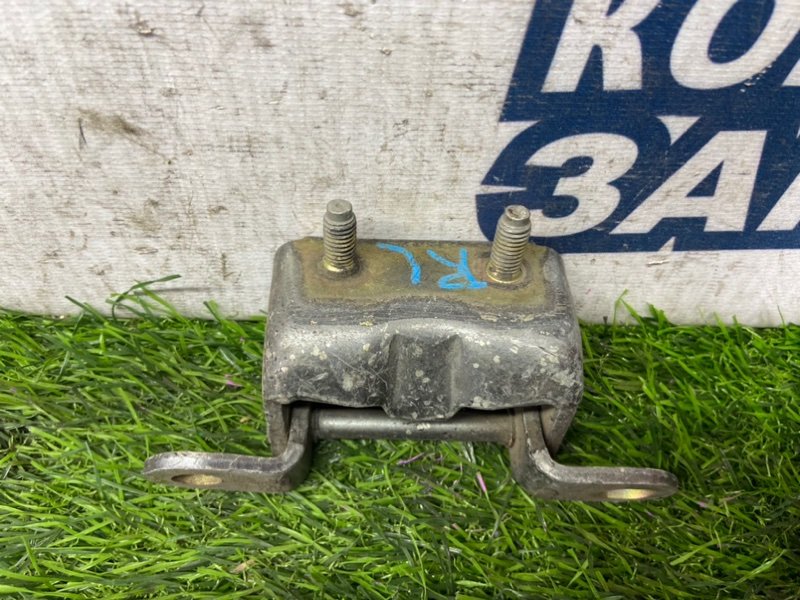 Петля двери NISSAN MURANO TZ50 QR25DE задняя левая (б/у)