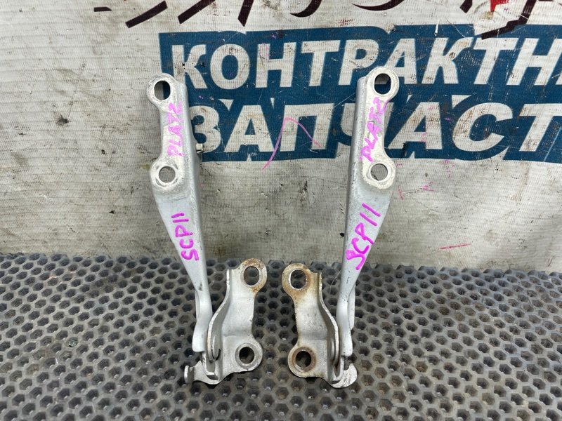 Петля капота TOYOTA PLATZ SCP11 1SZ-FE (б/у)