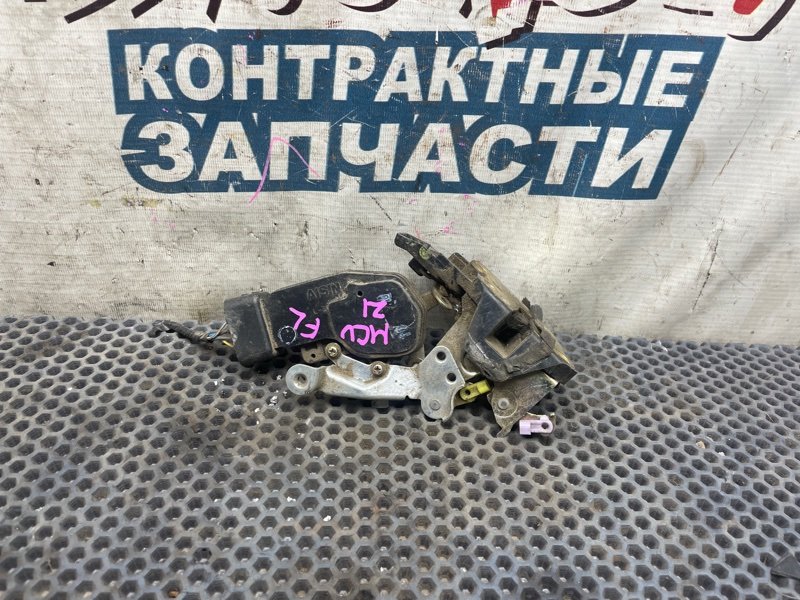 Замок двери TOYOTA WINDOM MCV21 1MZ-FE передний левый (б/у)