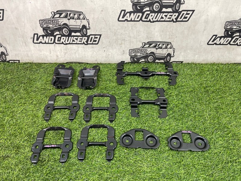 Крепление сиденья TOYOTA LAND CRUISER HDJ101 1HD-FTE заднее (б/у)