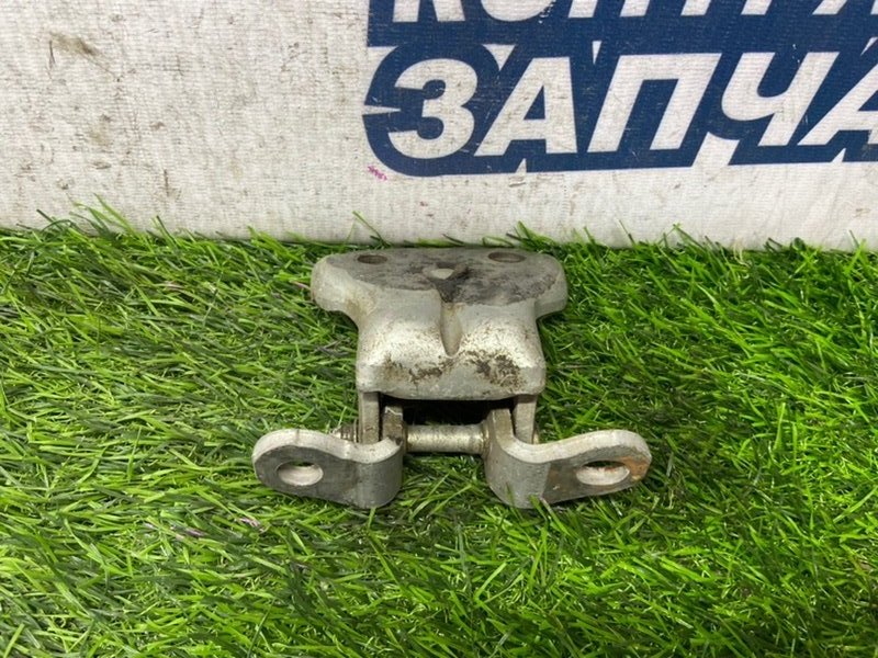 Петля двери HONDA CAPA GA6 D15B передняя левая (б/у)