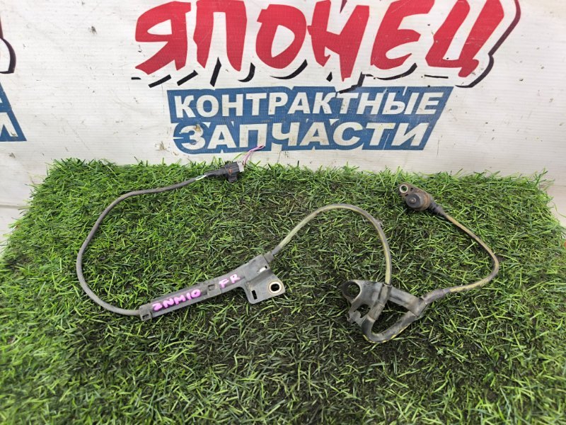 Датчик abs TOYOTA ISIS ZGM10 2ZR-FAE передний правый (б/у)