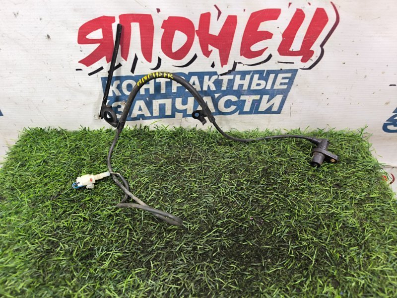 Датчик abs TOYOTA ISIS ANM15 1AZ-FSE передний правый (б/у)