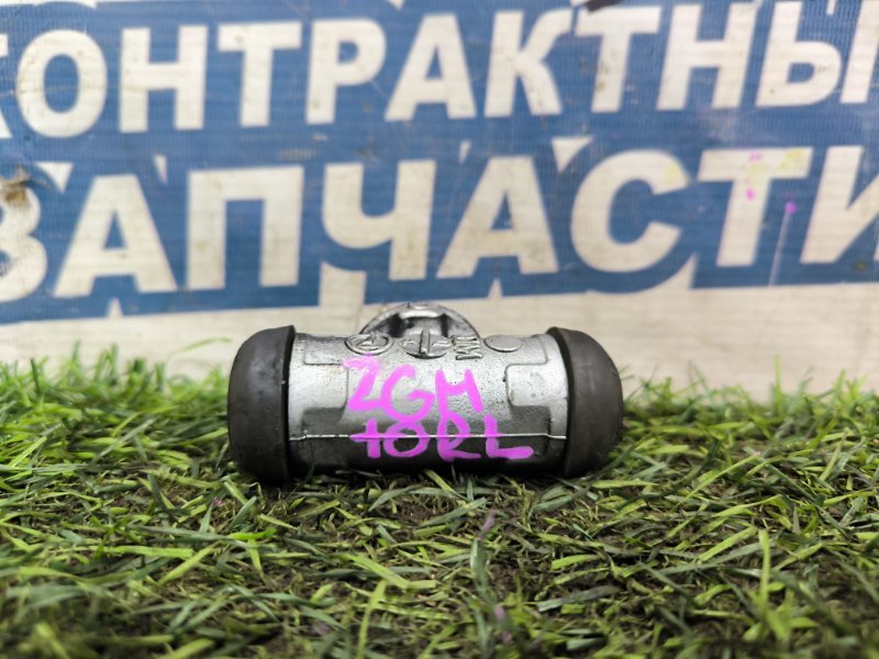 Рабочий тормозной цилиндр TOYOTA ISIS ZGM10 2ZR-FAE задний левый (б/у)