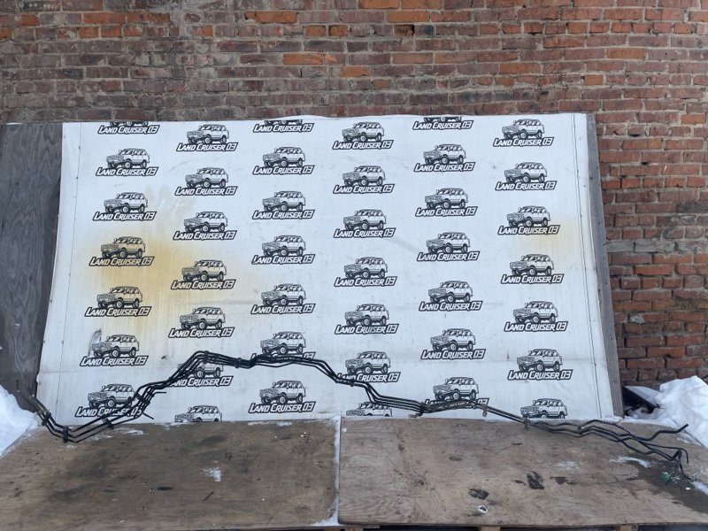 Трубка топливная LEXUS LX470 UZJ100 2UZ-FE (б/у)