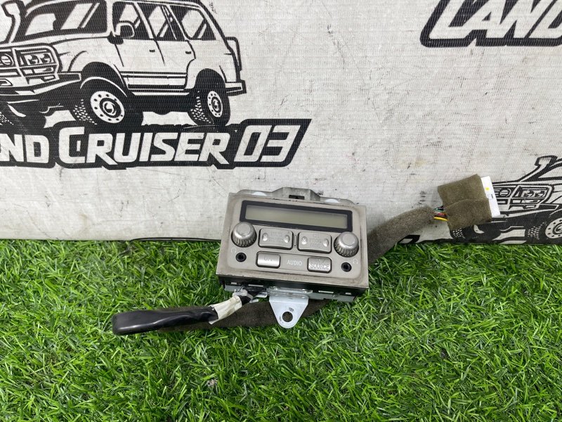 Блок управления магнитолой LEXUS LX470 UZJ100 2UZ-FE (б/у)
