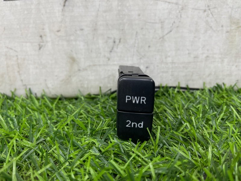 Кнопка 2nd LEXUS LX470 UZJ100 2UZ-FE (б/у)