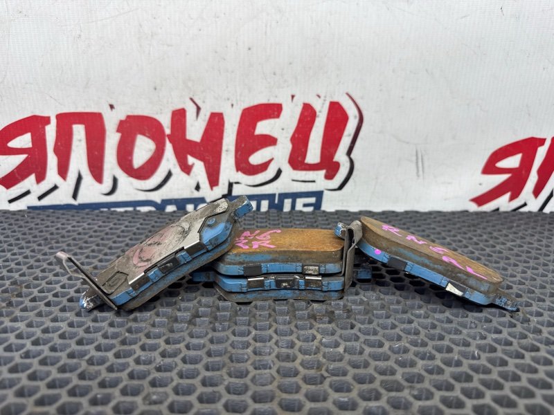 Тормозные колодки HONDA STREAM RN6 R18A 2007 заднее (б/у)