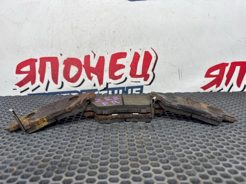 Тормозные колодки HONDA INSIGHT ZE2 LDA 2009 переднее (б/у)