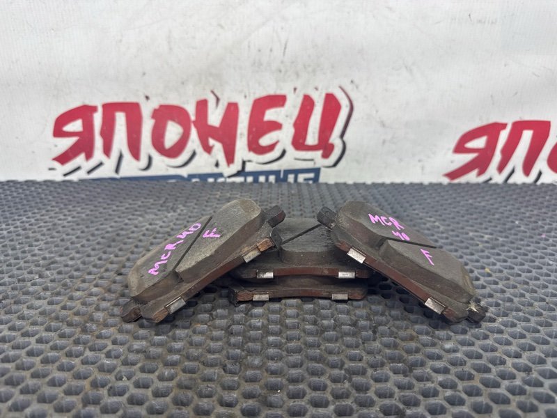 Тормозные колодки TOYOTA ESTIMA MCR40 1MZ-FE 2001 переднее (б/у)