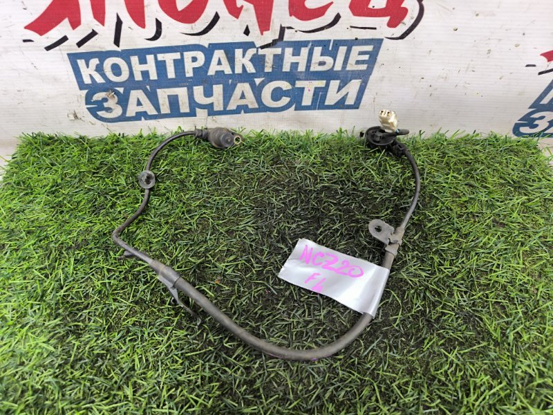 Датчик abs TOYOTA RAUM NCZ20 1NZ-FE передний левый (б/у)