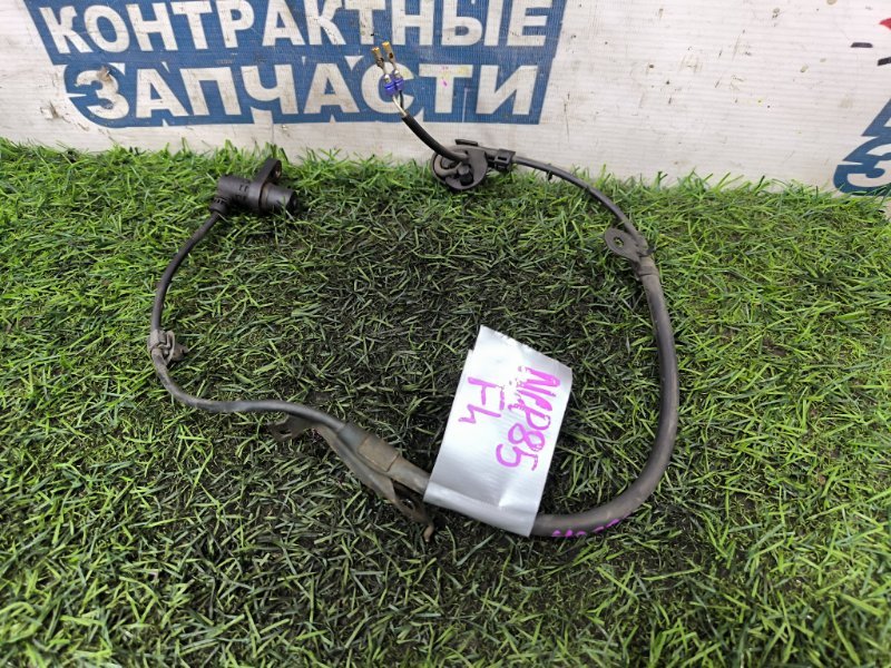 Датчик abs TOYOTA SIENTA NCP85 1NZ-FE передний левый (б/у)