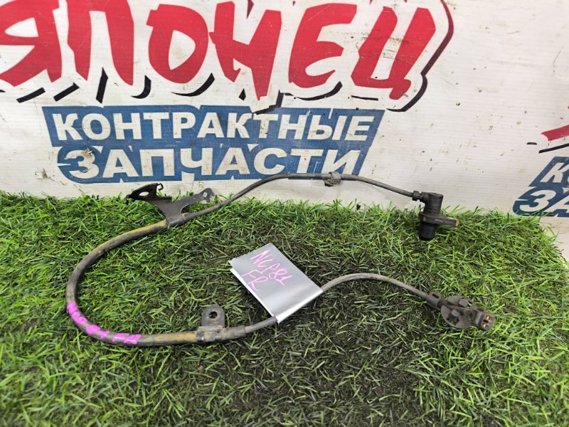 Датчик abs TOYOTA SIENTA NCP81 1NZ-FE передний правый (б/у)