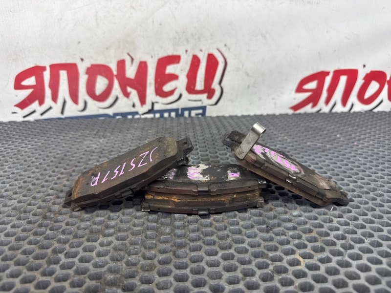 Тормозные колодки TOYOTA CROWN JZS151 1JZ-GE 1998 заднее (б/у)