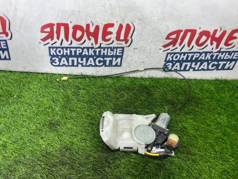 Замок двери TOYOTA ESTIMA AHR20 2AZ-FXE задний правый (б/у)