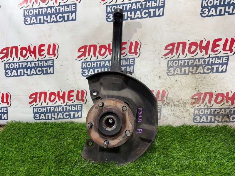 Ступица MITSUBISHI DIAMANTE F31A 6G73 передняя левая (б/у)