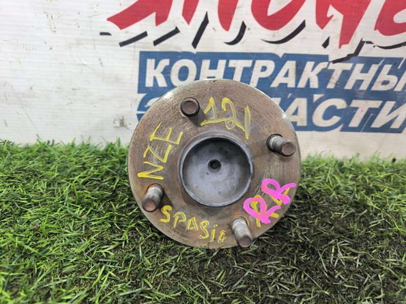 Ступица TOYOTA COROLLA SPACIO NZE121 1NZ-FE задняя (б/у)