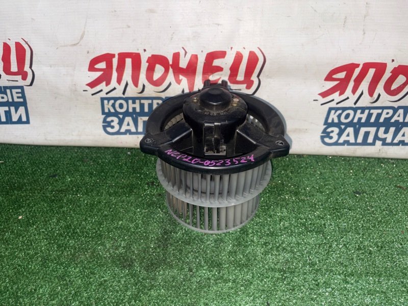 Мотор печки TOYOTA FUNCARGO NCP20 1NZ-FE (б/у)