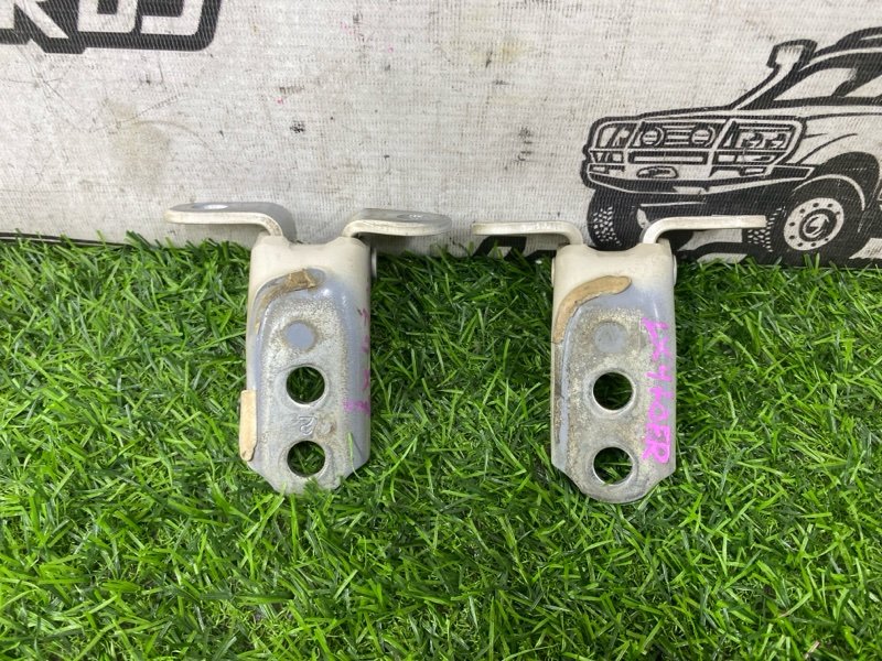 Петля двери LEXUS LX470 UZJ100 2UZ-FE передняя правая (б/у)