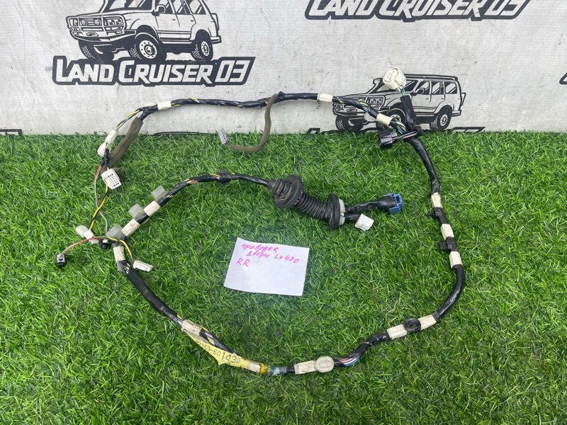 Проводка двери LEXUS LX470 UZJ100 2UZ-FE задняя правая (б/у)