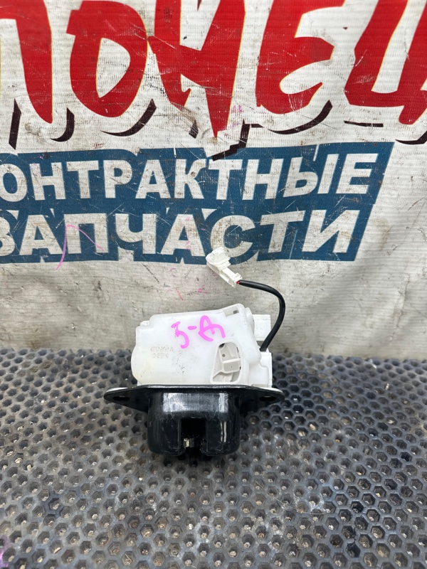 Замок багажника HONDA FREED GB3 L13A (б/у)