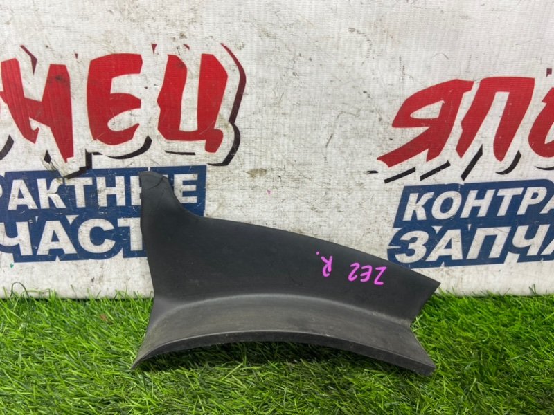 Накладка на стоп HONDA INSIGHT ZE2 LDA правая (б/у)