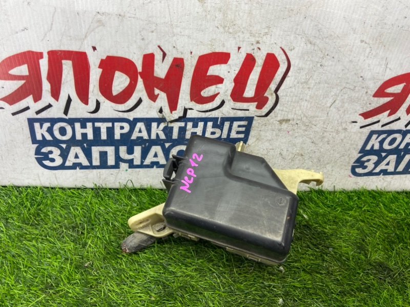 Блок предохранителей под капот TOYOTA PLATZ NCP12 1NZ-FE (б/у)
