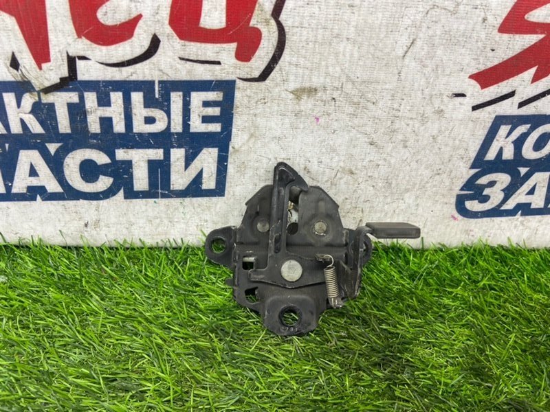 Замок капота TOYOTA BB QNC25 K3-VE (б/у)
