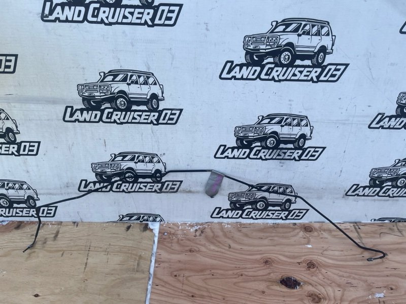 Трубка тормозная LEXUS LX470 UZJ100 2UZ-FE передняя правая (б/у)