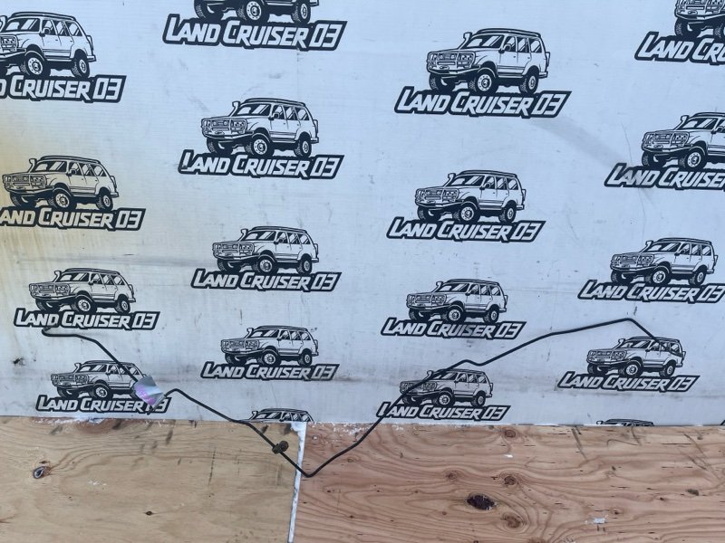 Трубка тормозная LEXUS LX470 UZJ100 2UZ-FE задняя правая (б/у)