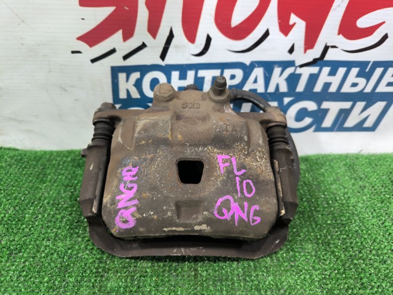 Суппорт NISSAN BLUEBIRD SYLPHY QNG10 QG18DE передний левый (б/у)