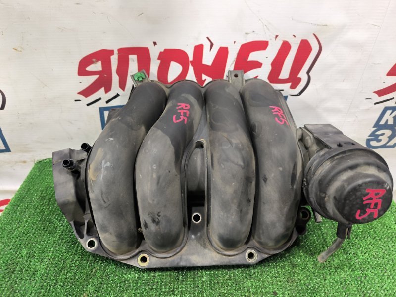 Коллектор впускной HONDA STEPWGN RF5 K20A (б/у)