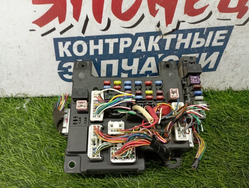 Блок предохранителей салона MITSUBISHI OUTLANDER CW5W 4B12 (б/у)
